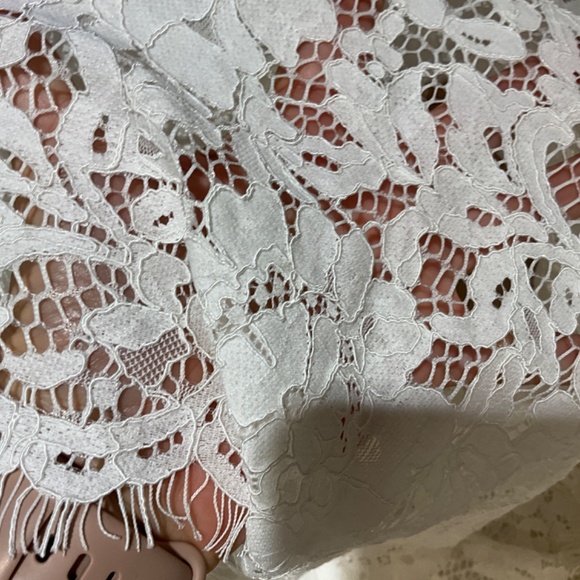 LULUS White Lace Maxi Long Dress with Nude Lining V-Neck Size Medium - Picture 9 of 10